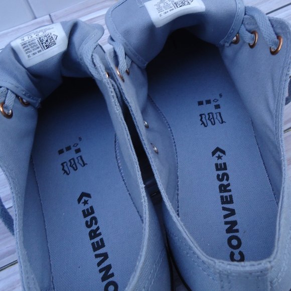 SIZE 10. CONVERSE ALL STAR canvas sneakers shoes. - Picture 13 of 16